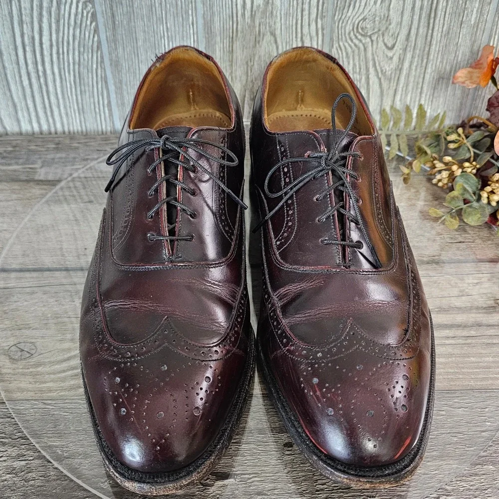 Johnston & Murphy Optima 46908 9.5D Burgundy Wingtip Oxford Shoes USA Made VTG‎